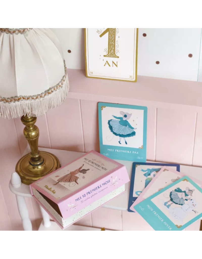 Cartes mes 12 premiers mois
