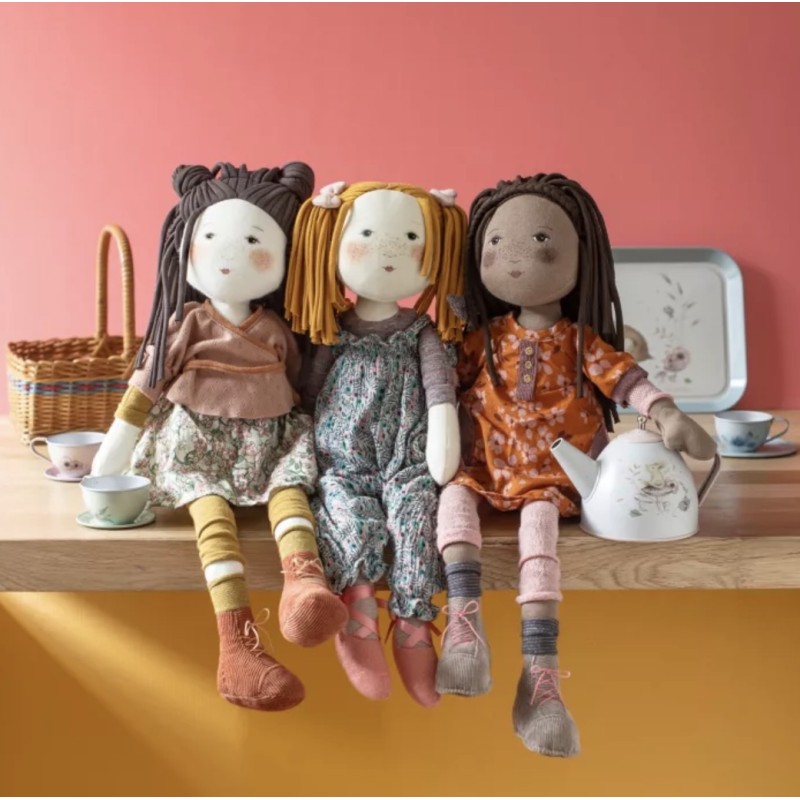 Poupée Violette 710525